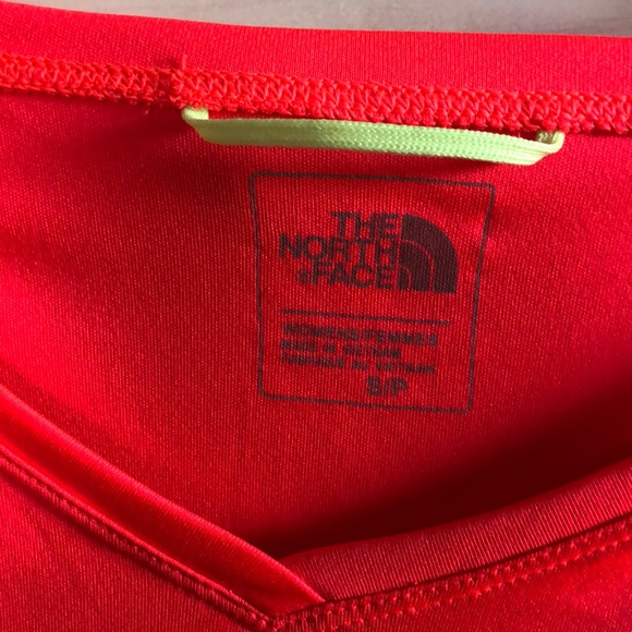 Pink and yellow workout top from the north face - Picture 3 of 6